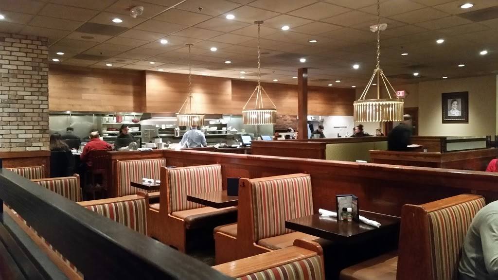 Carrabbas Italian Grill | restaurant | 5250 Carlisle Pike, Mechanicsburg, PA 17050, USA | 7177959200 OR +1 717-795-9200