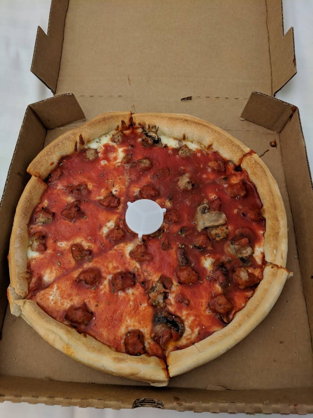 Joes Pizza and Pasta | restaurant | 904 Edwardsville Rd, Troy, IL 62294, USA | 6186676700 OR +1 618-667-6700