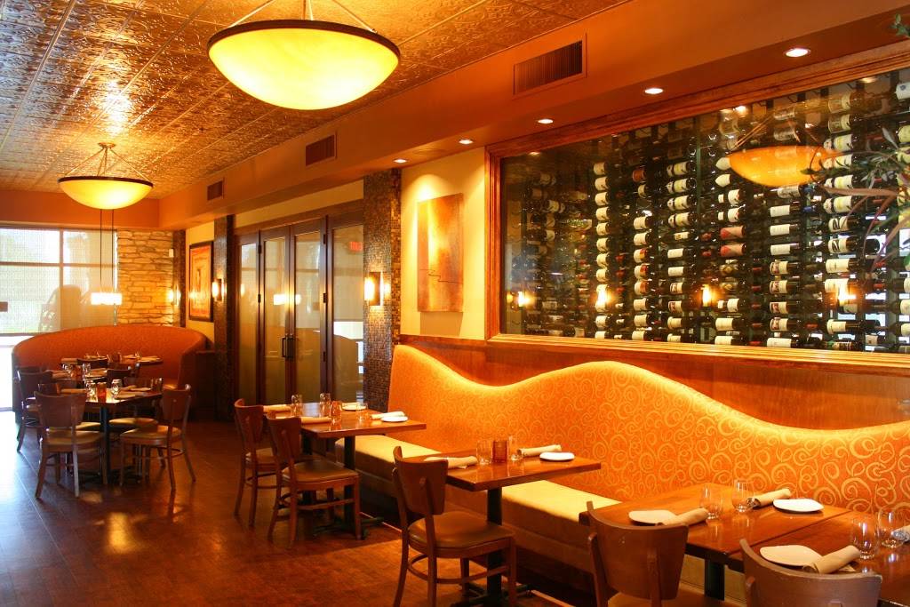 Five | restaurant | 1110 E Champlain Dr, Fresno, CA 93720, USA | 5594345553 OR +1 559-434-5553