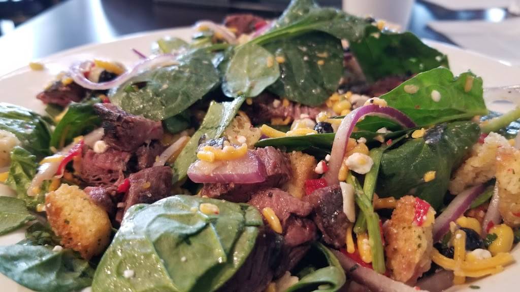 Doc Greens Salads & Grill | restaurant | 2307 N Rock Rd #1500, Derby, KS 67037, USA | 3164251522 OR +1 316-425-1522