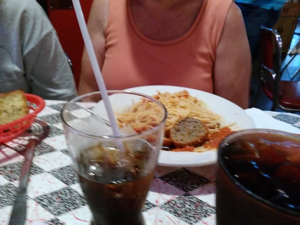 B P Inn | restaurant | 16 County Line Rd, Brockport, PA 15823, USA | 8142657491 OR +1 814-265-7491