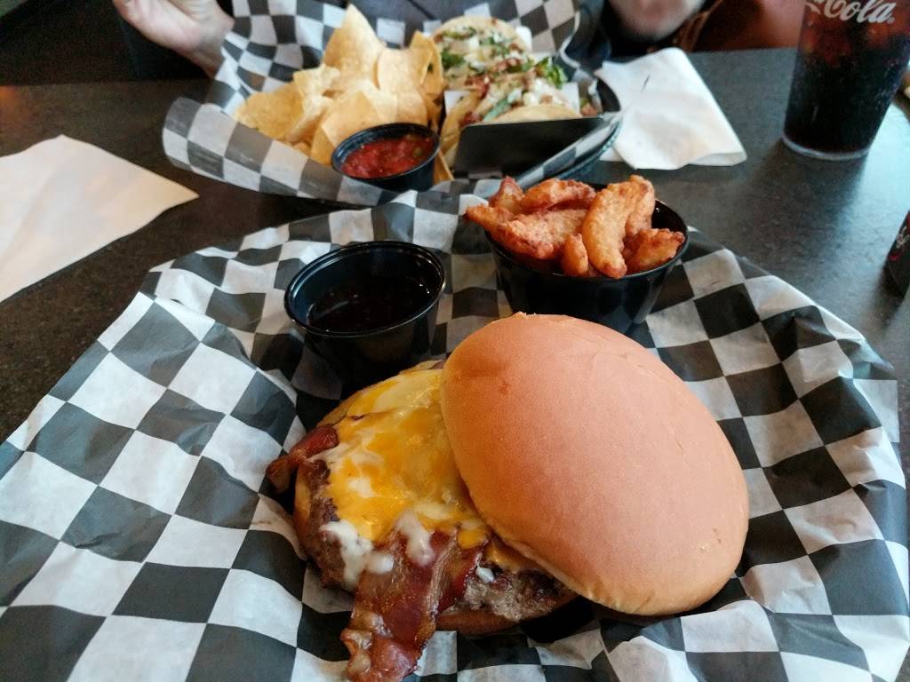 Louies Grill & Bar | restaurant | 6310 E 101st St, Tulsa, OK 74137, USA | 9182985777 OR +1 918-298-5777