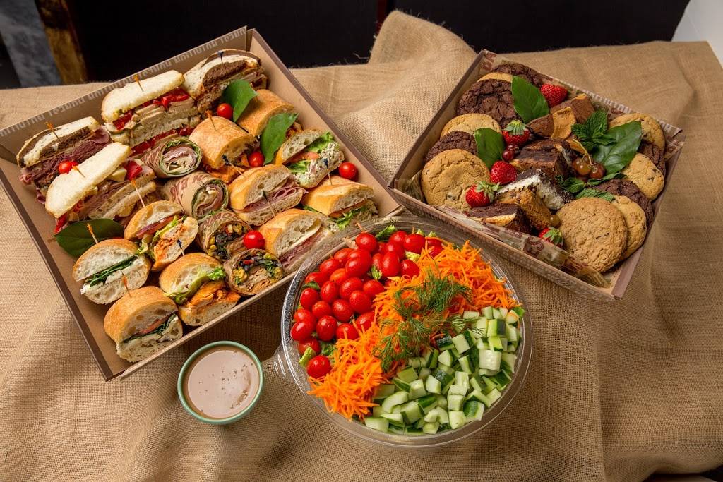 Brown Bag | restaurant | 11692 Plaza America Dr, Reston, VA 20190, USA | 5716655455 OR +1 571-665-5455