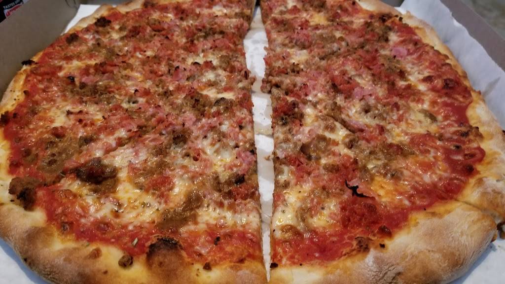 The Fat Apple | restaurant | 6704 Bayshore Rd #101, North Fort Myers, FL 33917, USA | 2395674743 OR +1 239-567-4743