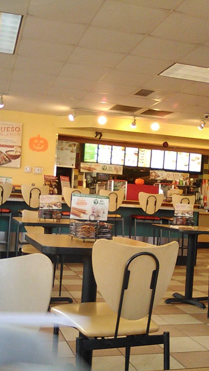Del Taco | meal takeaway | 282 Sunset Ave, Suisun City, CA 94585, USA | 7074251863 OR +1 707-425-1863