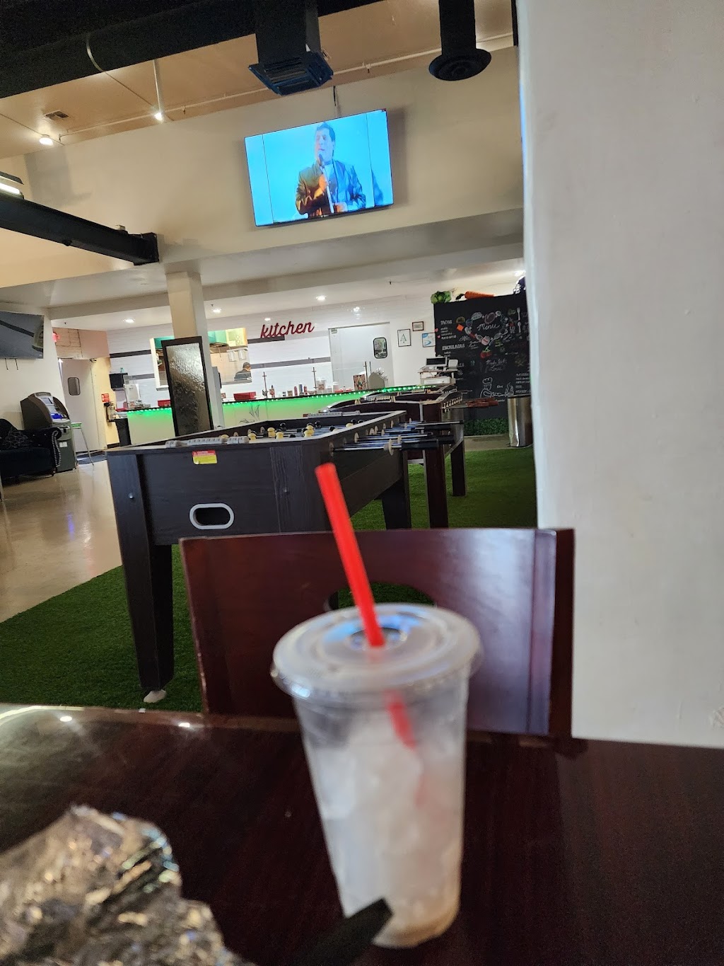 The chill spot LLC | restaurant | 10215 N 28th Dr suite a, Phoenix, AZ 85051, USA | 6025125939 OR +1 602-512-5939