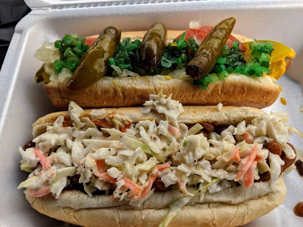 Hot Dog Caboose | restaurant | 211 Greenwood Ave, Midland Park, NJ 07432, USA | 2014442531 OR +1 201-444-2531