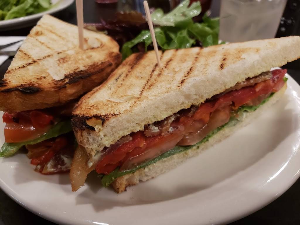 Foxs Restaurant | restaurant | 2352 Lake Ave, Altadena, CA 91001, USA | 6267979430 OR +1 626-797-9430