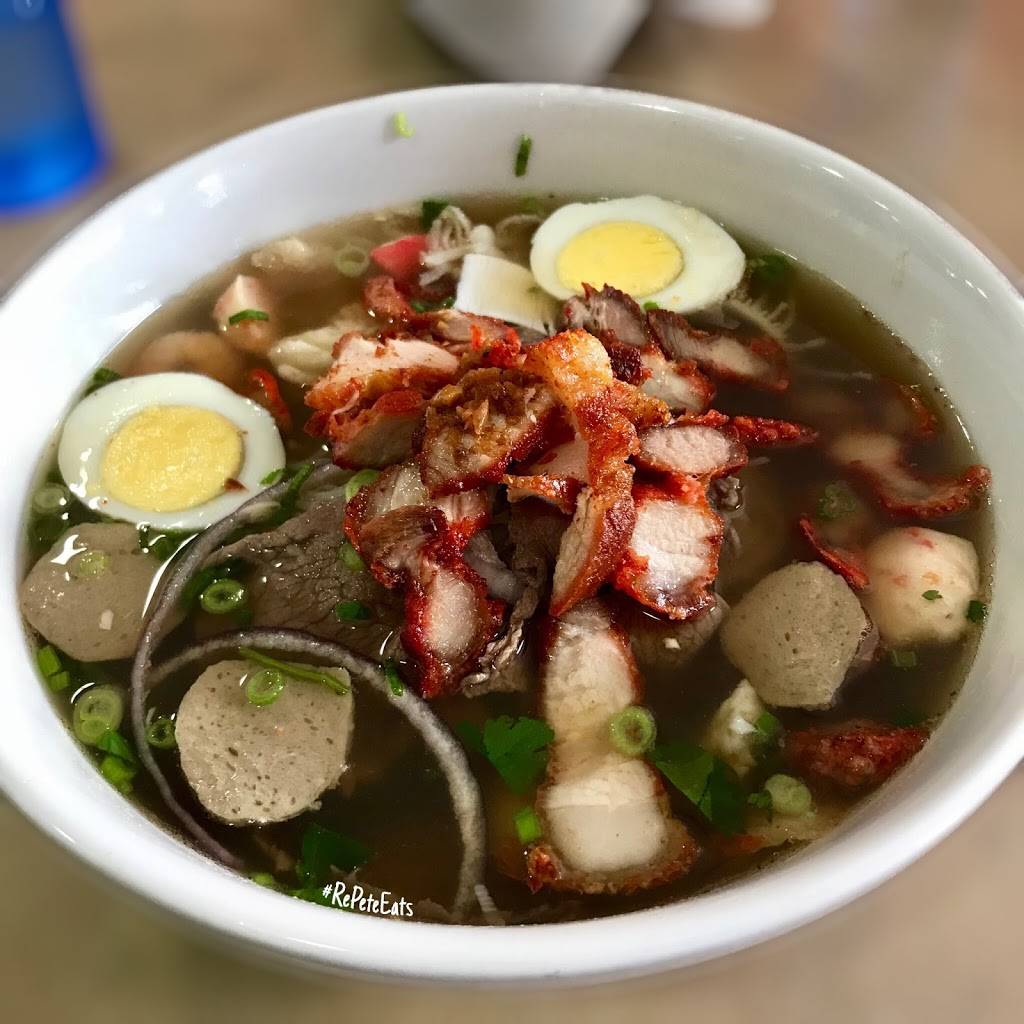 Hmong Eggroll | restaurant | 932 S 3rd Ave, Wausau, WI 54401, USA | 7152984466 OR +1 715-298-4466