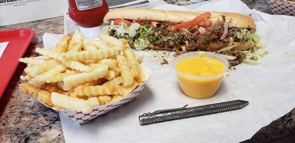 Emilios Philly Cheesesteak | restaurant | 14600 South La Grange Road, Orland Park, IL 60462, USA | 7089664648 OR +1 708-966-4648