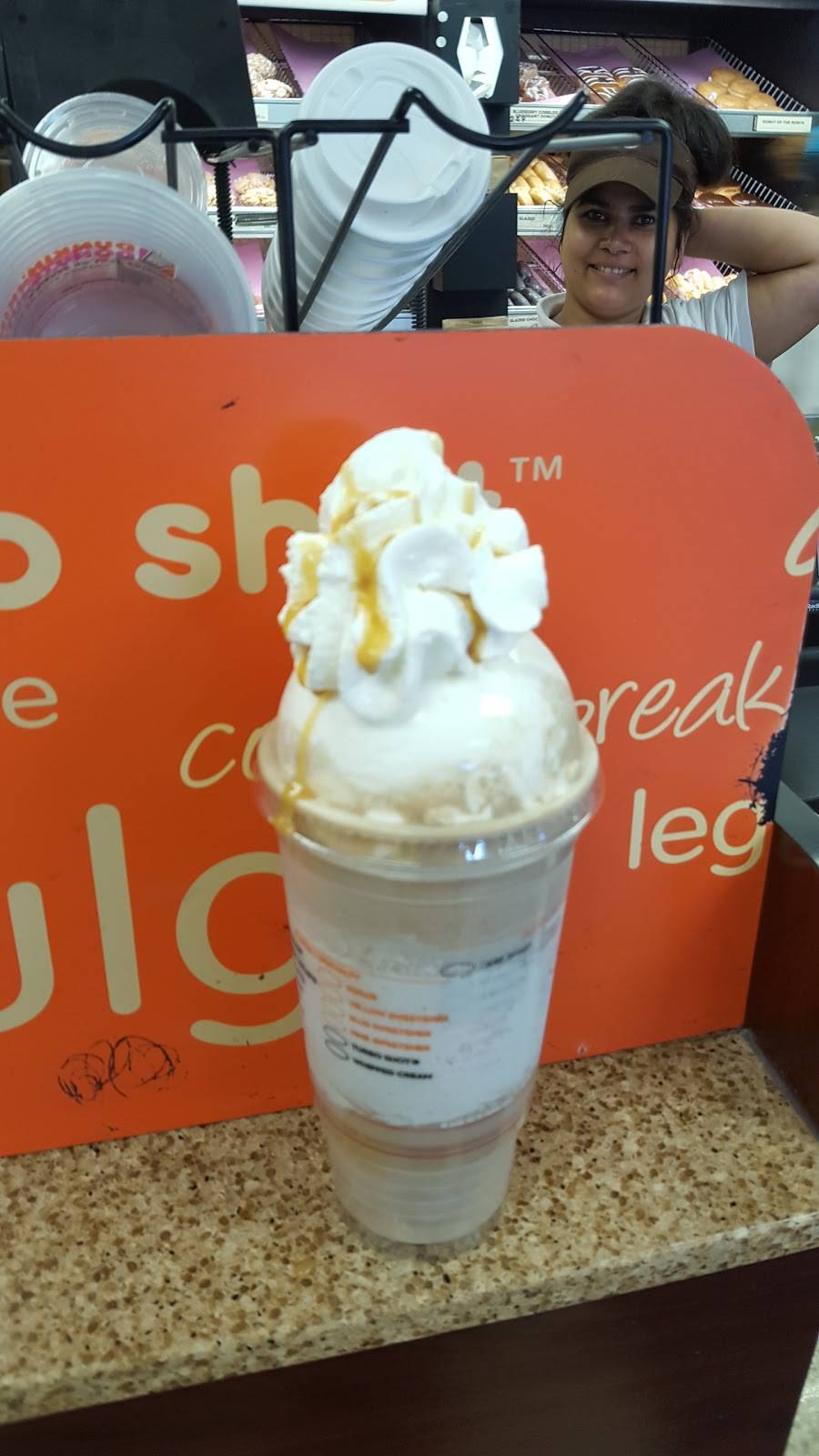 Dunkin | bakery | 903 Broadway, Everett, MA 02149, USA | 6172944031 OR +1 617-294-4031