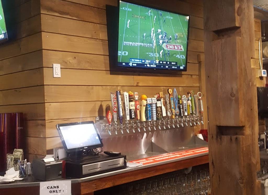 The Chicken | restaurant | 4221 SE Orilla Rd Suite A, West Des Moines, IA 50061, USA | 5154102520 OR +1 515-410-2520