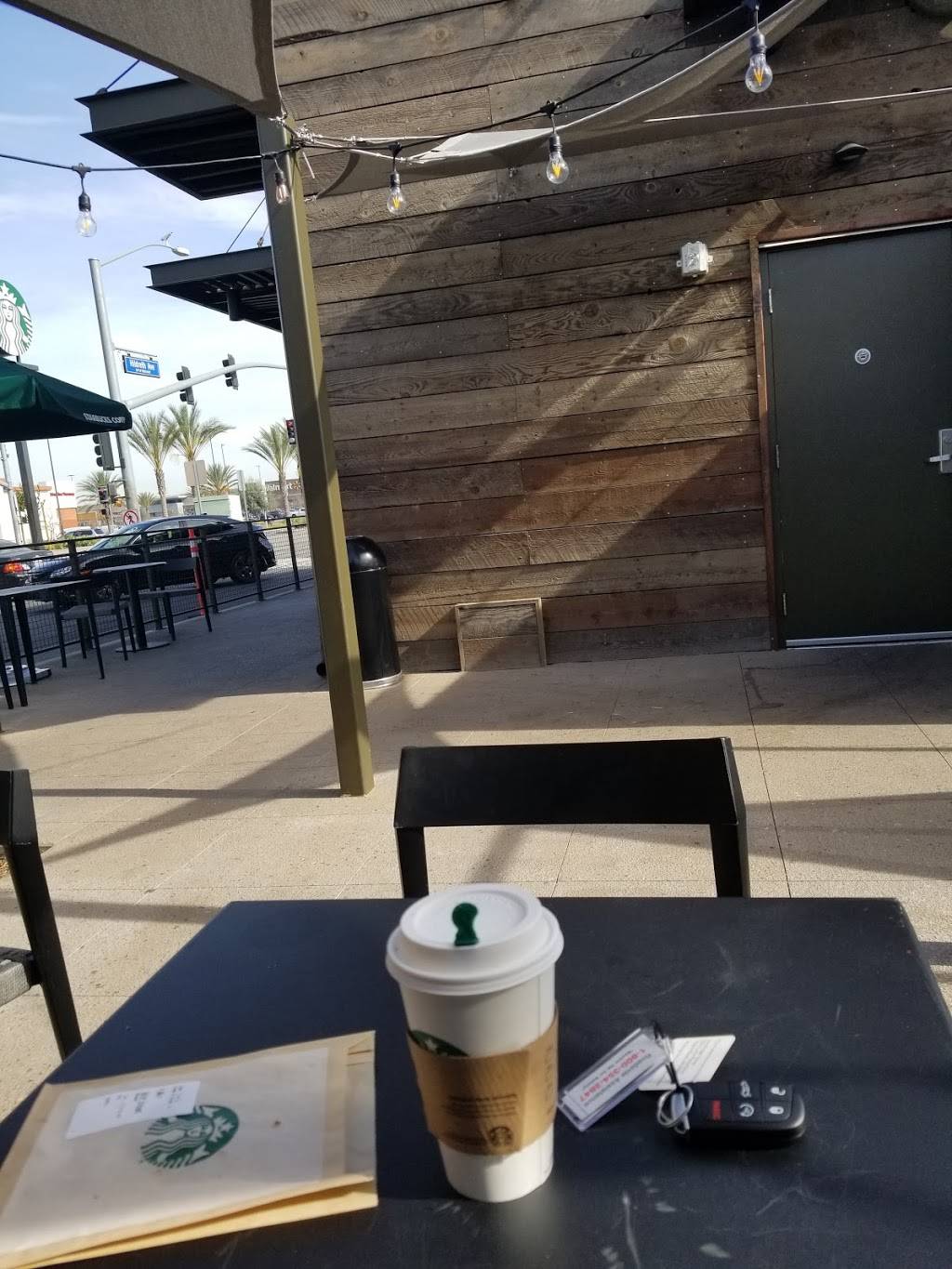 Starbucks | cafe | 4704 Firestone Blvd, South Gate, CA 90280, USA | 3235136700 OR +1 323-513-6700