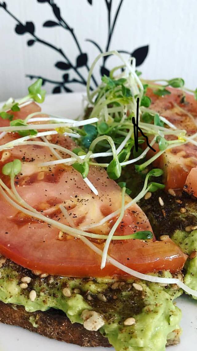 Rejuice Nutrition on Sherbrooke | restaurant | 5211 Rue Sherbrooke Ouest, Montréal, QC H4A 1T7, Canada | 5144846969 OR +1 514-484-6969