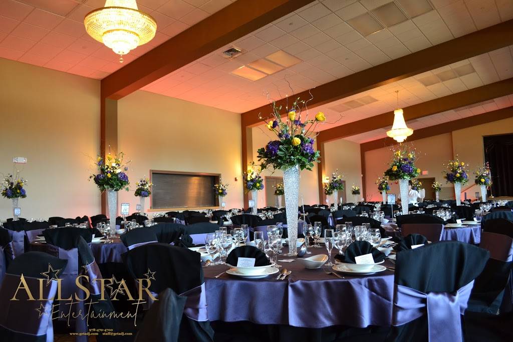 Holy Ghost Society | restaurant | 20 Howley St, Peabody, MA 01960, USA | 9785327669 OR +1 978-532-7669