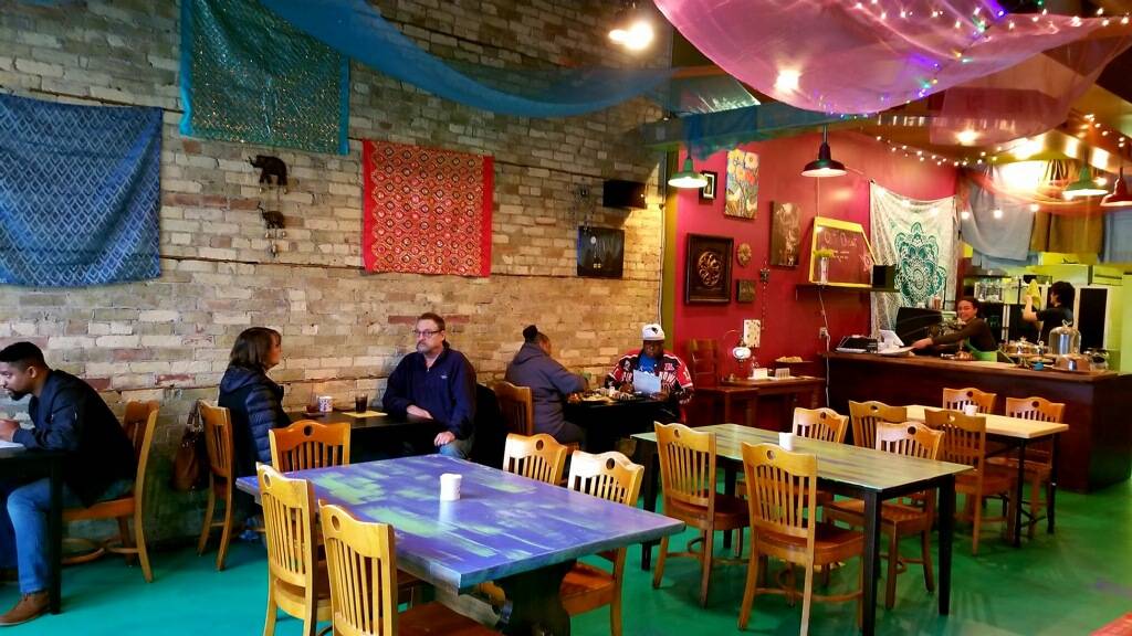 Chit Chaat | cafe | 550 State St, Racine, WI 53402, USA | 2628001079 OR +1 262-800-1079