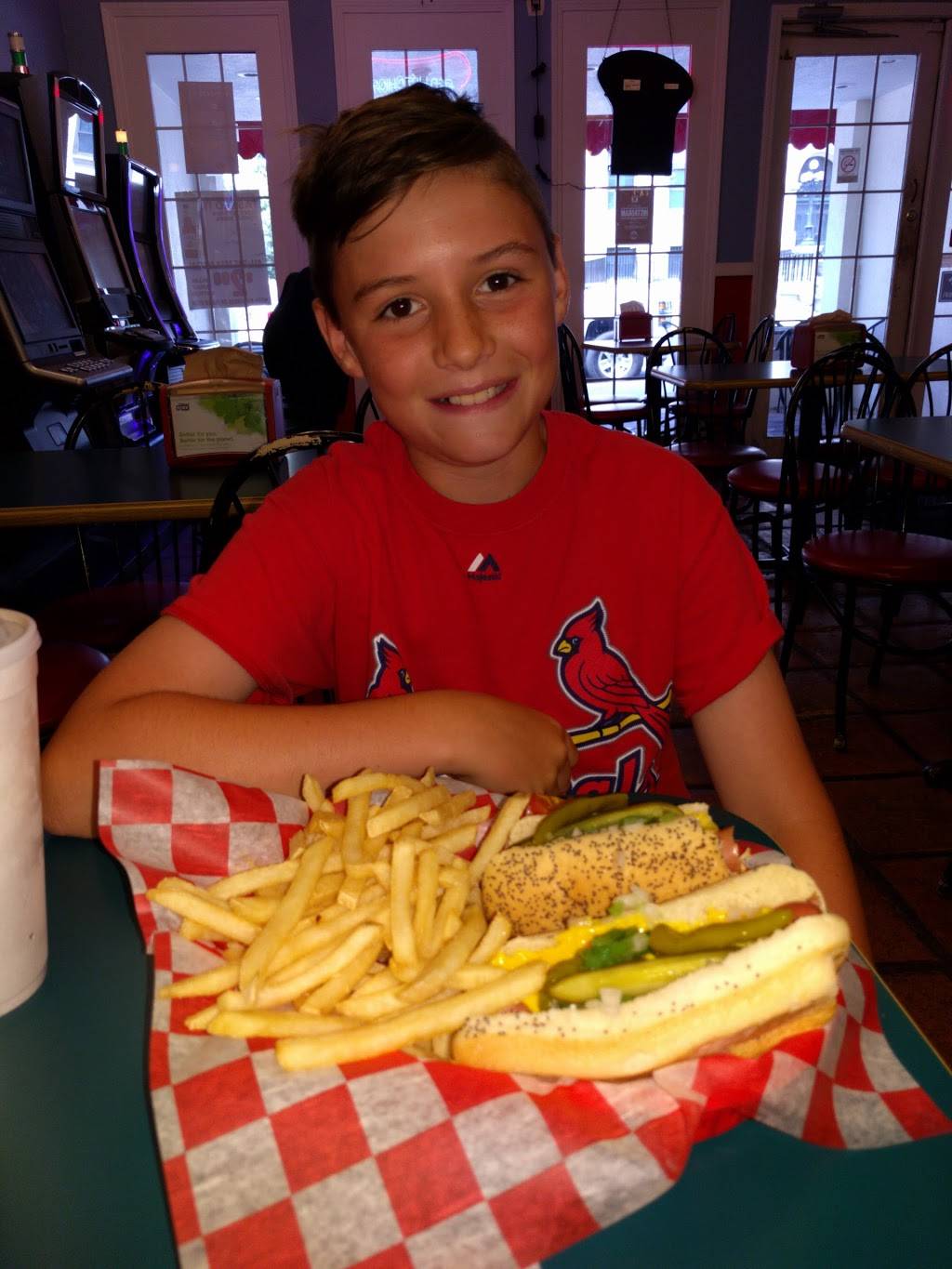 Windy City Wieners - Bloomington | restaurant | 116 W Washington St, Bloomington, IL 61701, USA | 3092008164 OR +1 309-200-8164