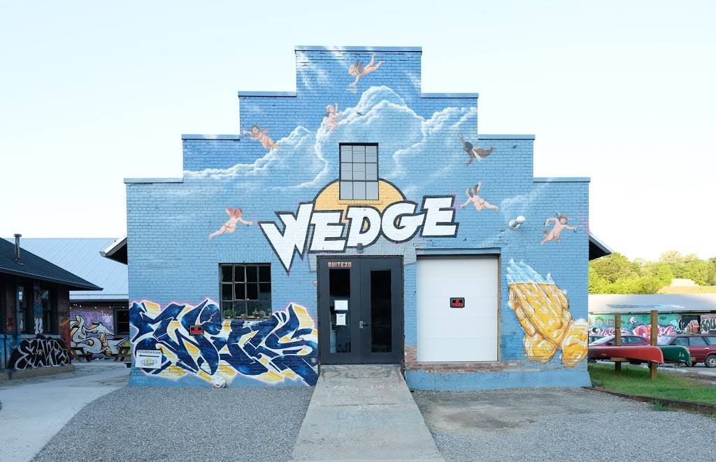 Wedge At Foundation | restaurant | 5 Foundy Street, Asheville, NC 28801, USA | 8282537152 OR +1 828-253-7152