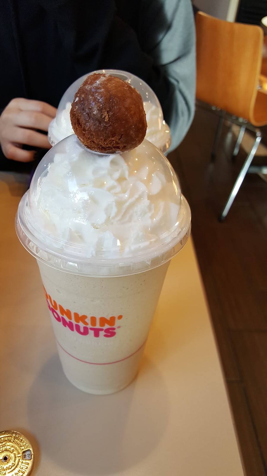 Dunkin | bakery | 8015 Turkey Lake Rd Suite 100, Orlando, FL 32819, USA | 4077303073 OR +1 407-730-3073