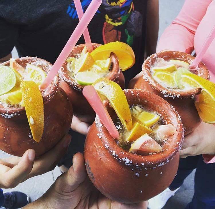 Antojitos El Parian | restaurant | 10258 S Ewing Ave, Chicago, IL 60617, USA | 7739308417 OR +1 773-930-8417