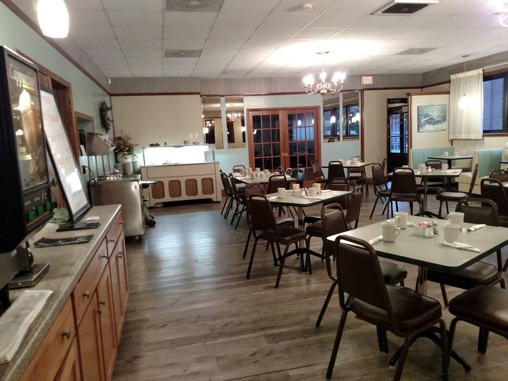 Aiellos | restaurant | 102 N Broad St, Ridgway, PA 15853, USA | 8147726767 OR +1 814-772-6767