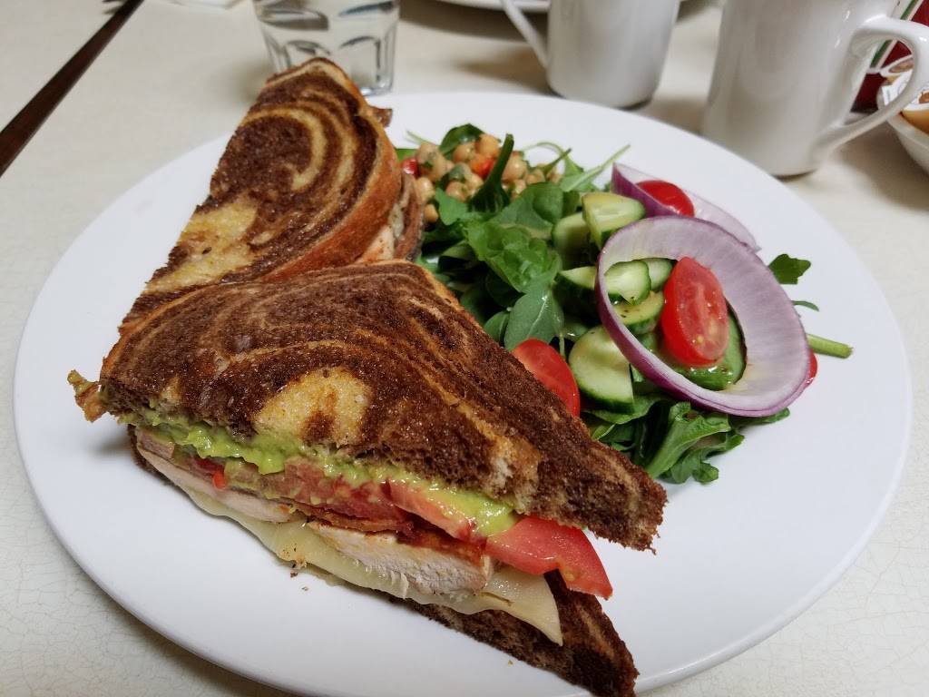 Boom Breakfast & Co | restaurant | 174 Eglinton Ave W, Toronto, ON M4R 1A7, Canada | 4164853447 OR +1 416-485-3447