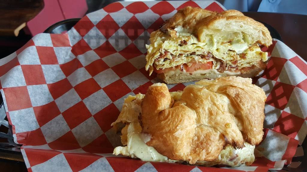 Casa Garcias Mexican Restaurant & Cantina | restaurant | 1691 TX-46 Suite 335, New Braunfels, TX 78132, USA | 8306088026 OR +1 830-608-8026