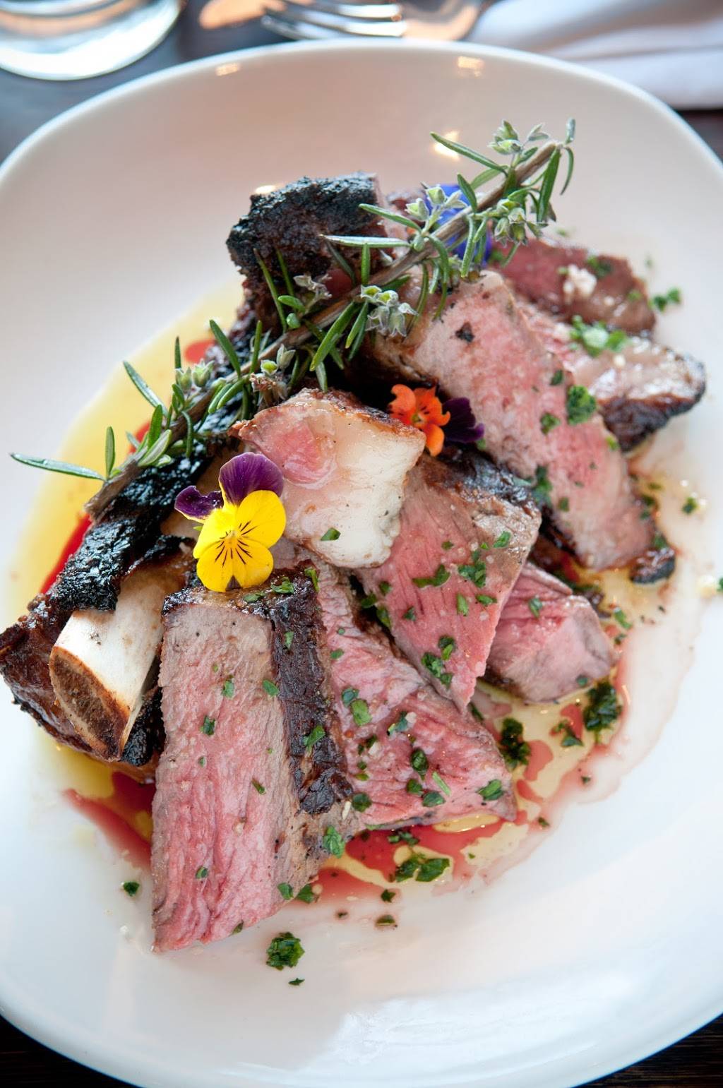 OX Restaurant | restaurant | 2225 NE Martin Luther King Jr Blvd, Portland, OR 97212, USA | 5032843366 OR +1 503-284-3366