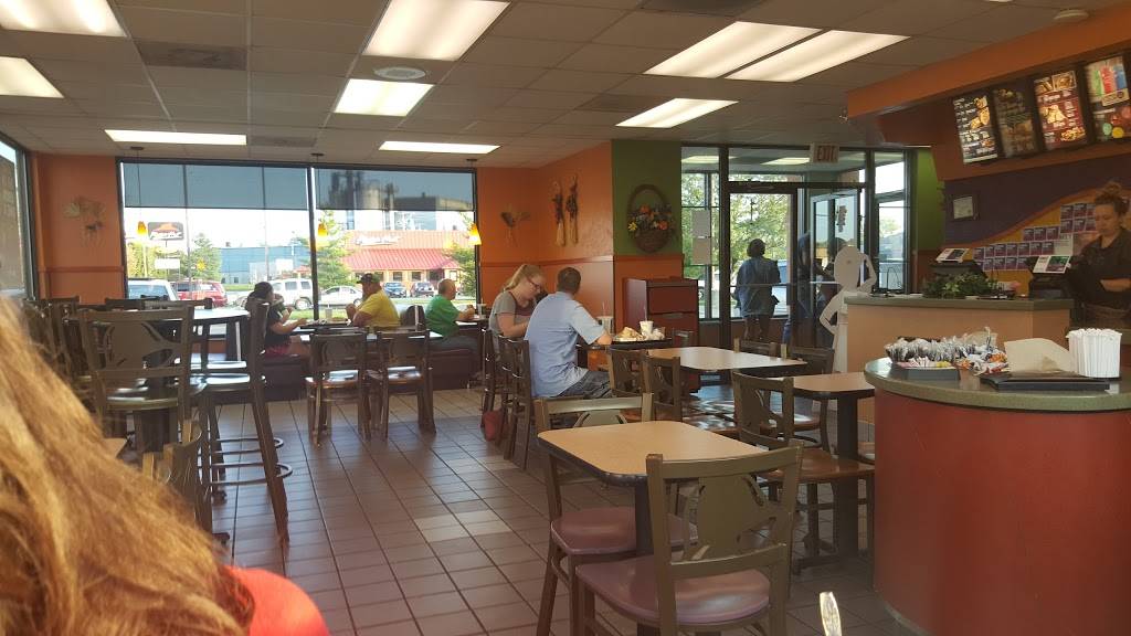 Taco Bell | meal takeaway | 3356 Main St, Keokuk, IA 52632, USA | 3195244544 OR +1 319-524-4544