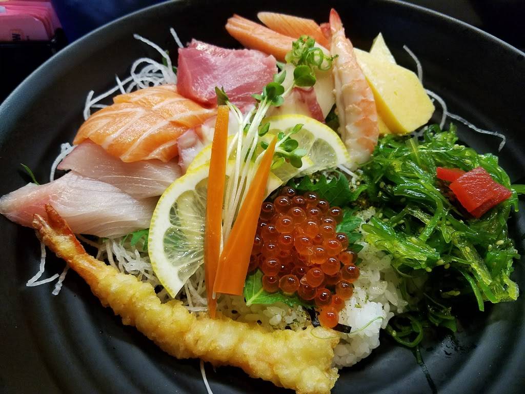 Crazy RockN Sushi - La Puente | restaurant | 1065 N Hacienda Blvd, La Puente, CA 91744, USA | 6263336265 OR +1 626-333-6265