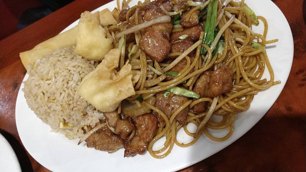 D&Y Chinese Food | restaurant | 6666 W Peoria Ave #119-120, Glendale, AZ 85302, USA | 6233029227 OR +1 623-302-9227