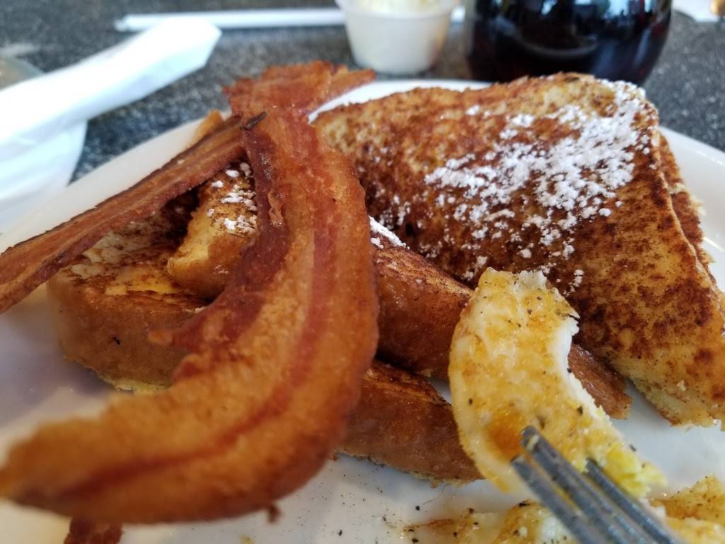 Chubbys Diner | restaurant | 3108 E Gettysburg Ave, Fresno, CA 93726, USA | 5592274402 OR +1 559-227-4402