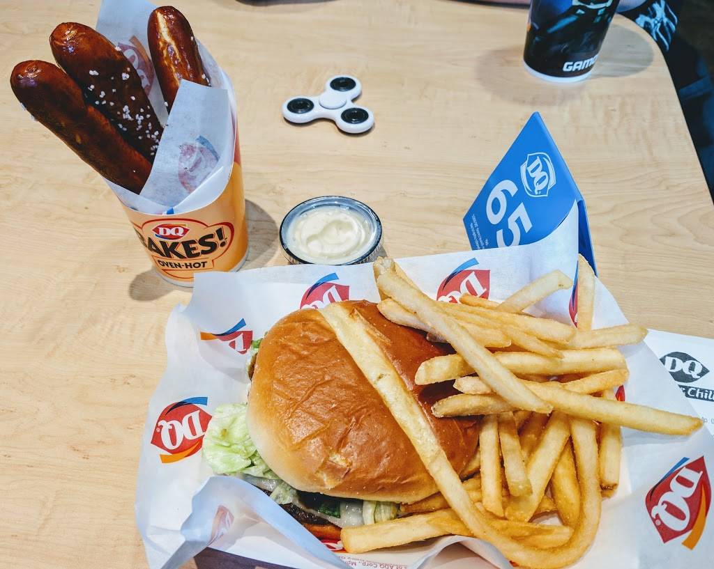 Dairy Queen Grill & Chill | restaurant | 3444 S Sherwood Forest Blvd, Baton Rouge, LA 70816, USA | 2256362140 OR +1 225-636-2140