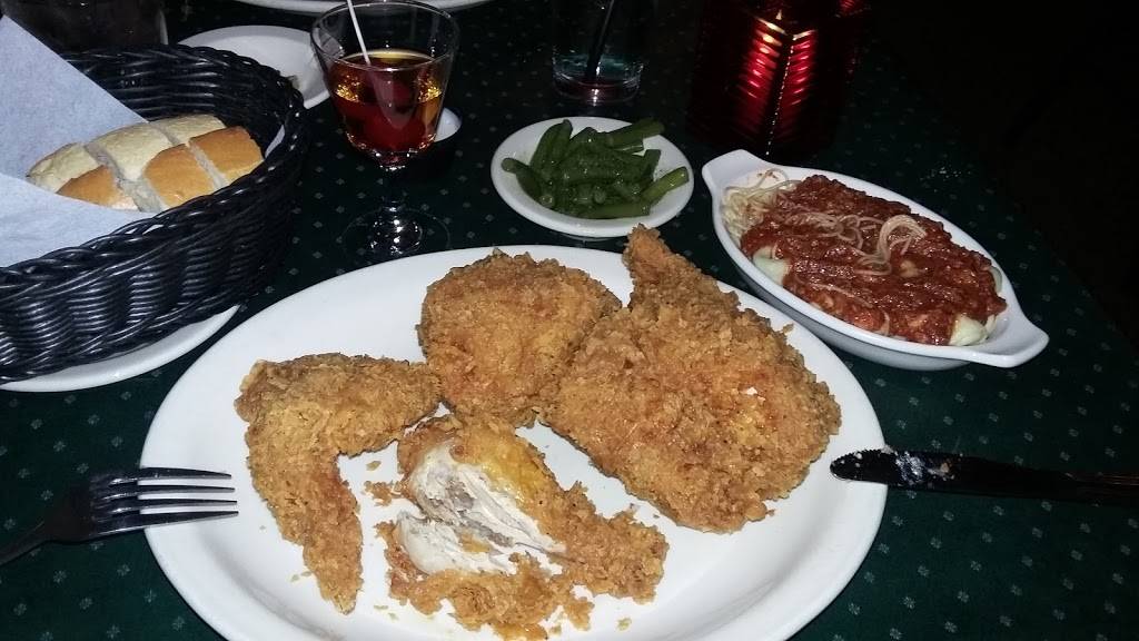 Verucchis Ristorante | restaurant | 600 N Greenwood St, Spring Valley, IL 61362, USA | 8156636431 OR +1 815-663-6431