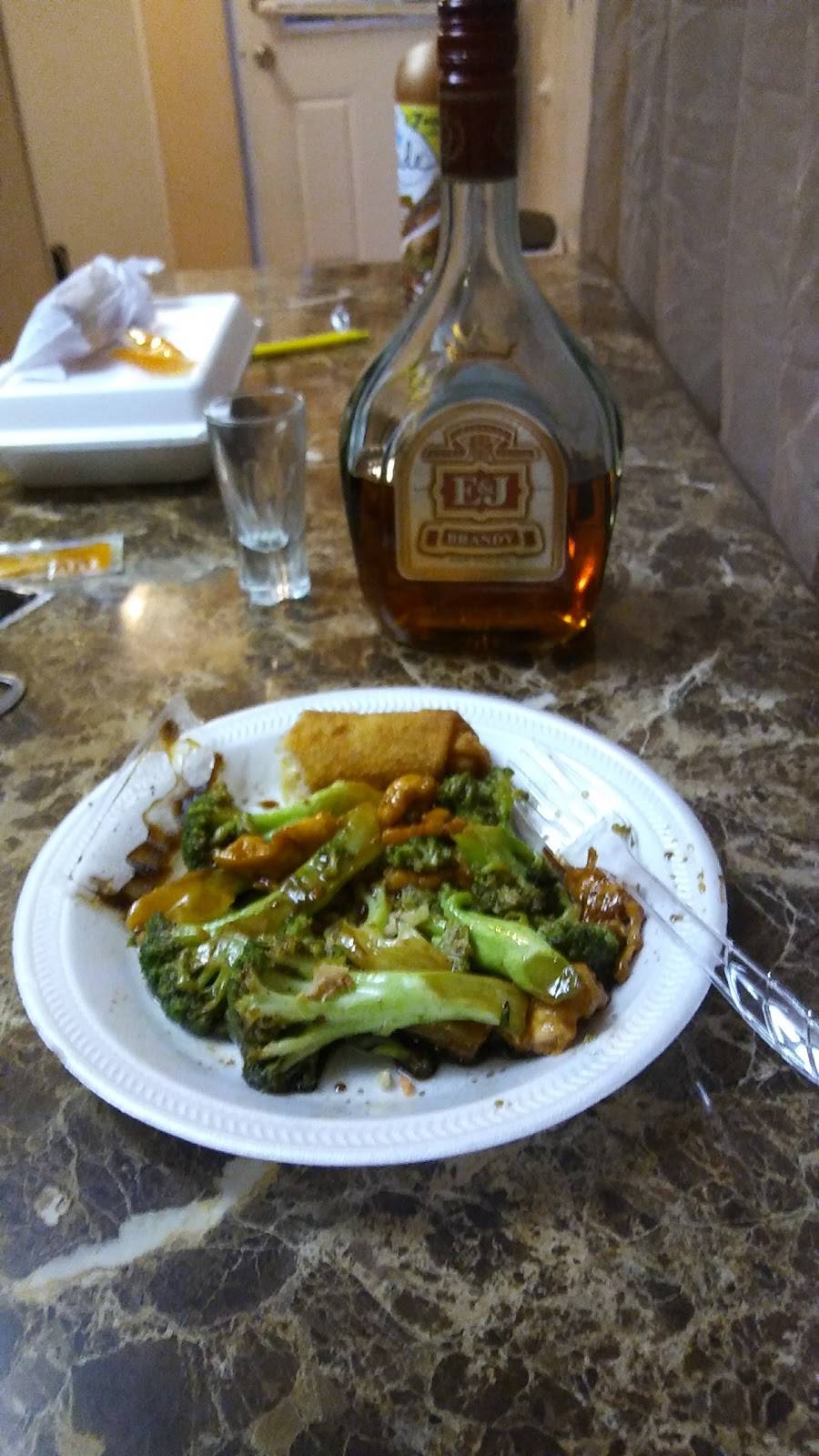 Magic Wok | restaurant | 101 W Buttonwood St, Reading, PA 19601, USA | 6104787303 OR +1 610-478-7303