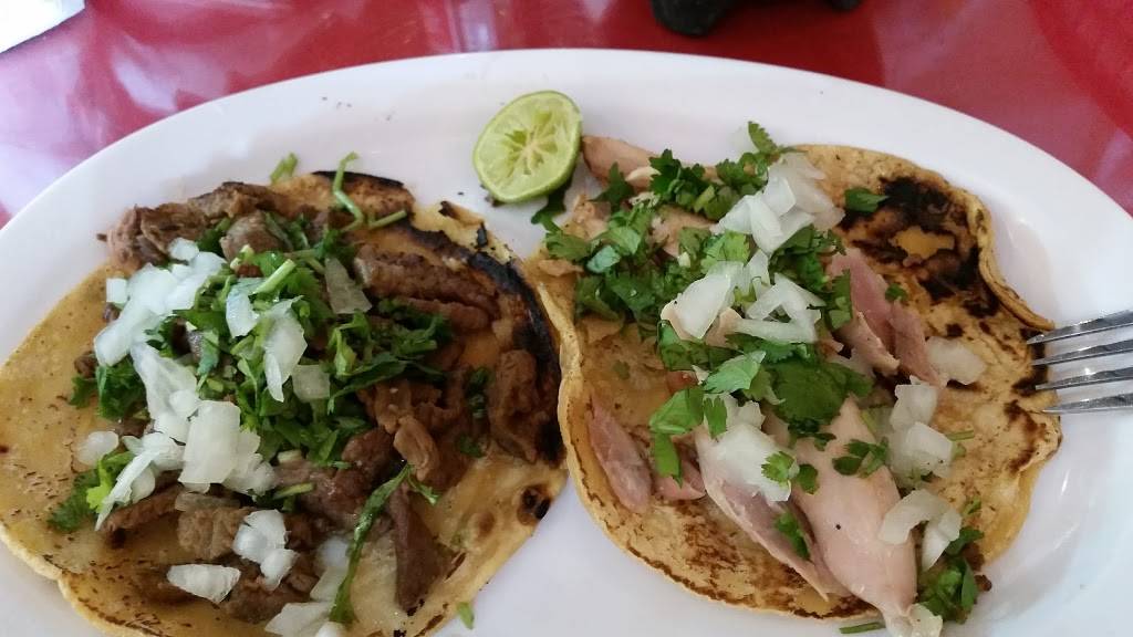 La Chispa De Oro Restaurant | restaurant | 2217 East Cesar E Chavez Avenue, Los Angeles, CA 90033, USA | 3235260793 OR +1 323-526-0793