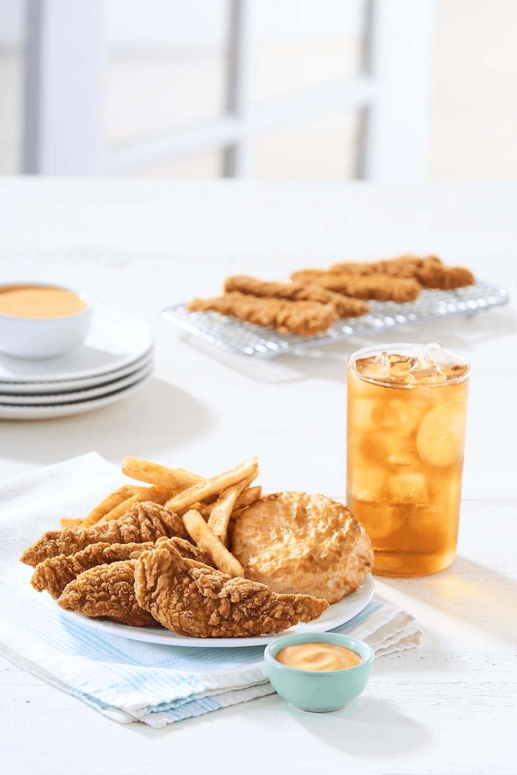 Bojangles | restaurant | 8209 N Kings Hwy, Myrtle Beach, SC 29572, USA | 8438390693 OR +1 843-839-0693