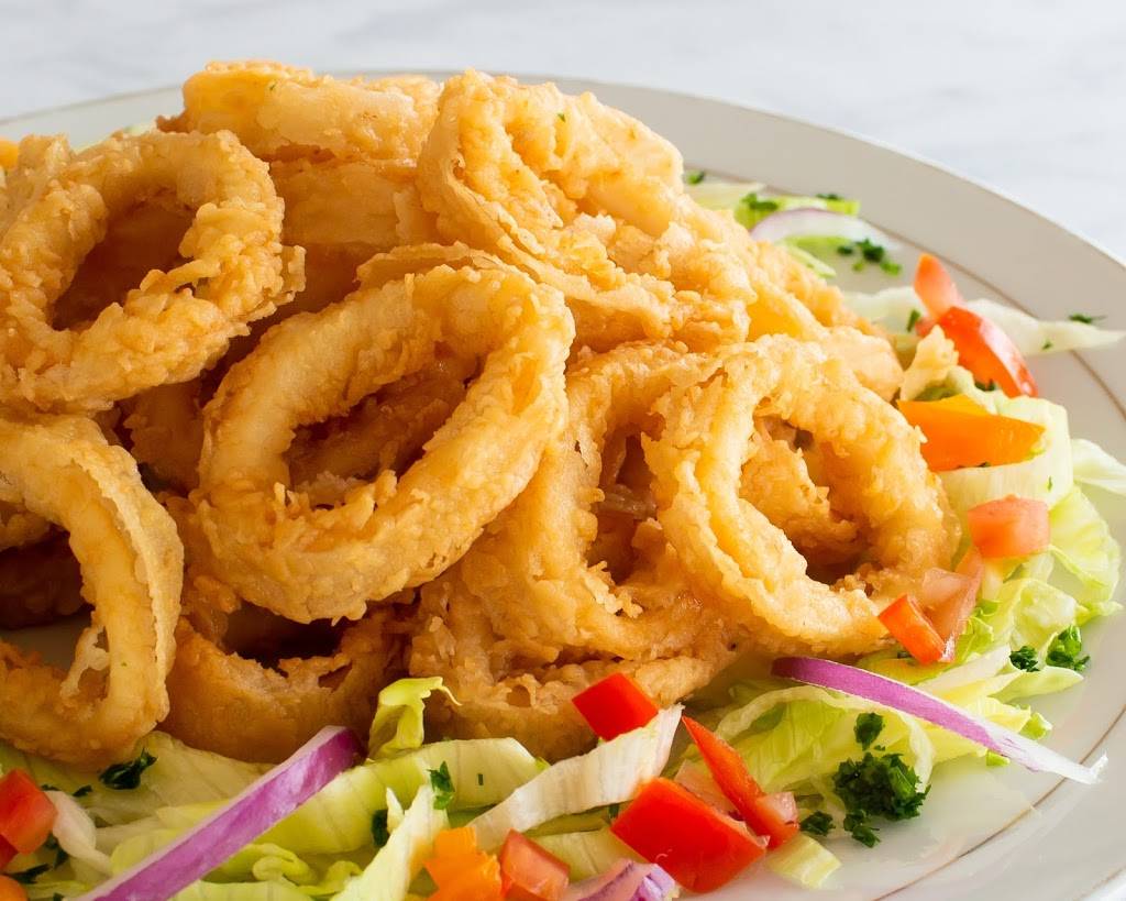 Boca Marina Restaurant and Bar | restaurant | 379 Woodcleft Ave, Freeport, NY 11520, USA | 5166236160 OR +1 516-623-6160