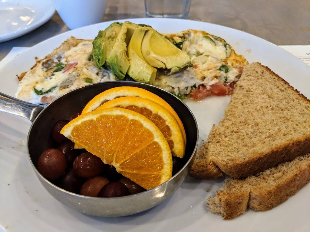 Sweet Diner | restaurant | 239 E Chicago St #103, Milwaukee, WI 53202, USA | 4144889600 OR +1 414-488-9600