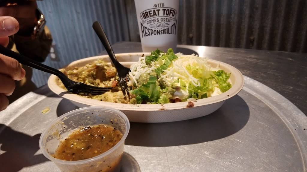 Chipotle Mexican Grill | restaurant | 3424 Piedmont Rd NE, Atlanta, GA 30305, USA | 4048697921 OR +1 404-869-7921