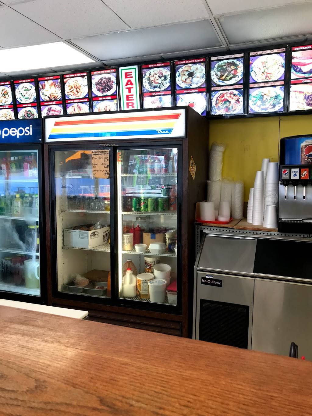 Eatery | restaurant | 3000 W Cary St, Richmond, VA 23221, USA | 8043536171 OR +1 804-353-6171