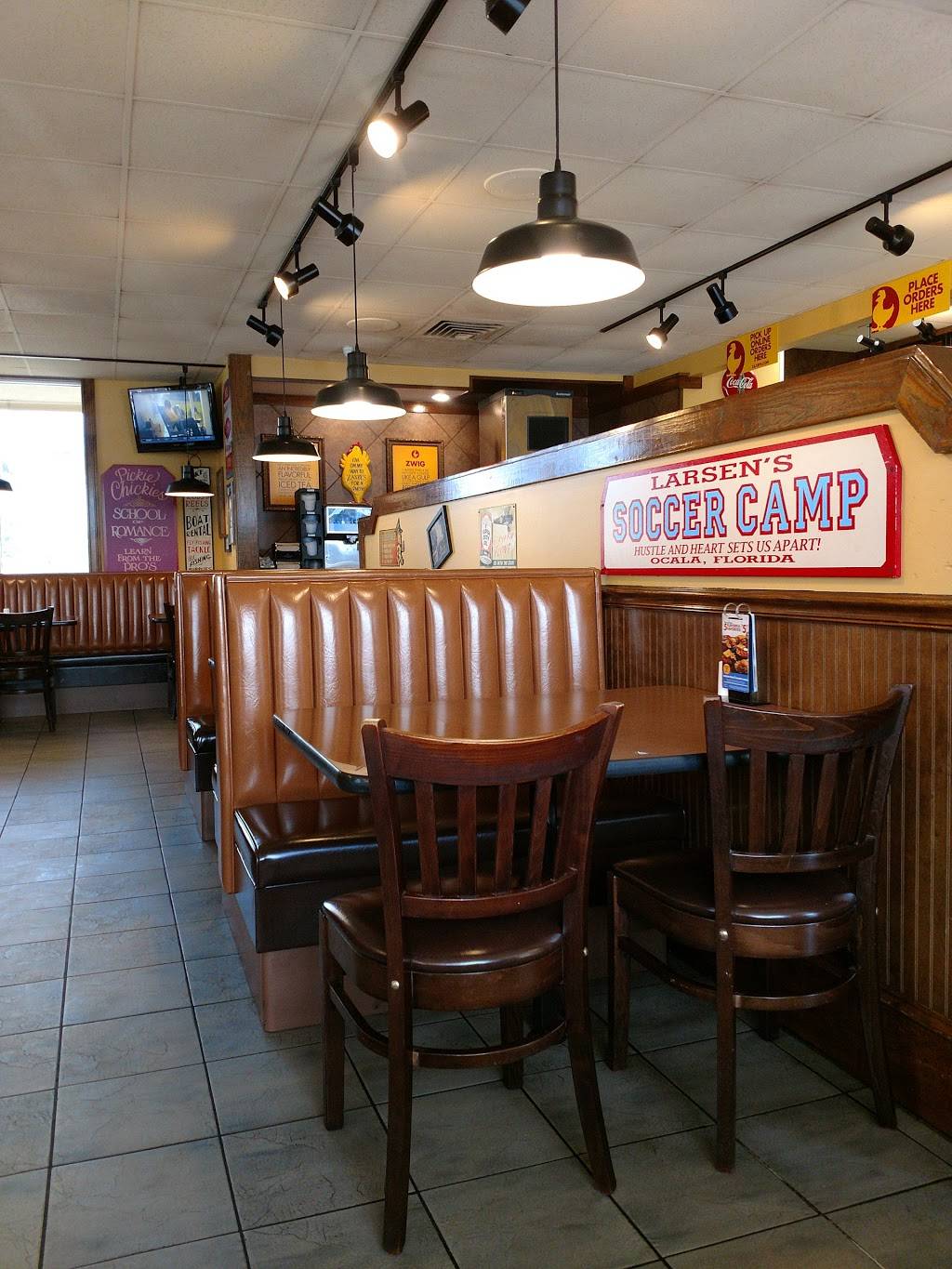 Zaxbys Chicken Fingers & Buffalo Wings | restaurant | 3351 W Silver Springs Blvd, Ocala, FL 34475, USA | 3527896001 OR +1 352-789-6001