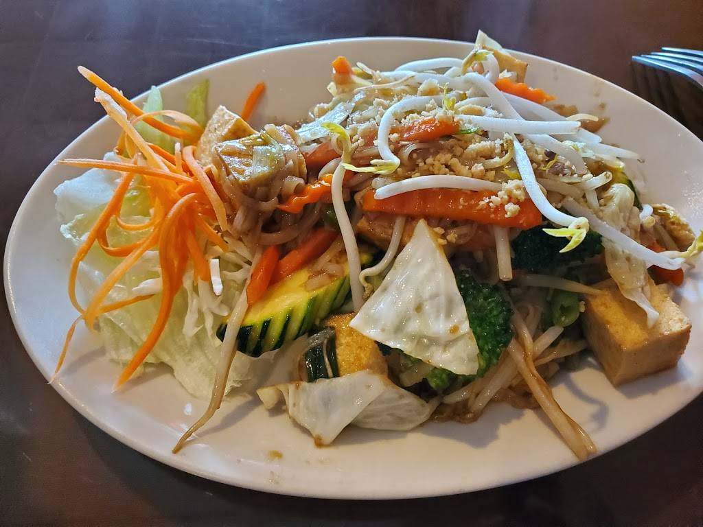 A Thai Restaurant | restaurant | 6419 Stirling Rd, Davie, FL 33314, USA | 9547926220 OR +1 954-792-6220