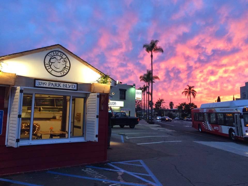 The Smokd Hog | restaurant | 32117 Temecula Parkway Cookhouse Foodhall, Vail HQ, Temecula, CA 92592, USA | 9513838066 OR +1 951-383-8066