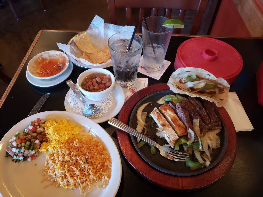 Sylvias Enchilada Kitchen | restaurant | 1140 Eldridge Pkwy, Houston, TX 77077, USA | 8322303842 OR +1 832-230-3842