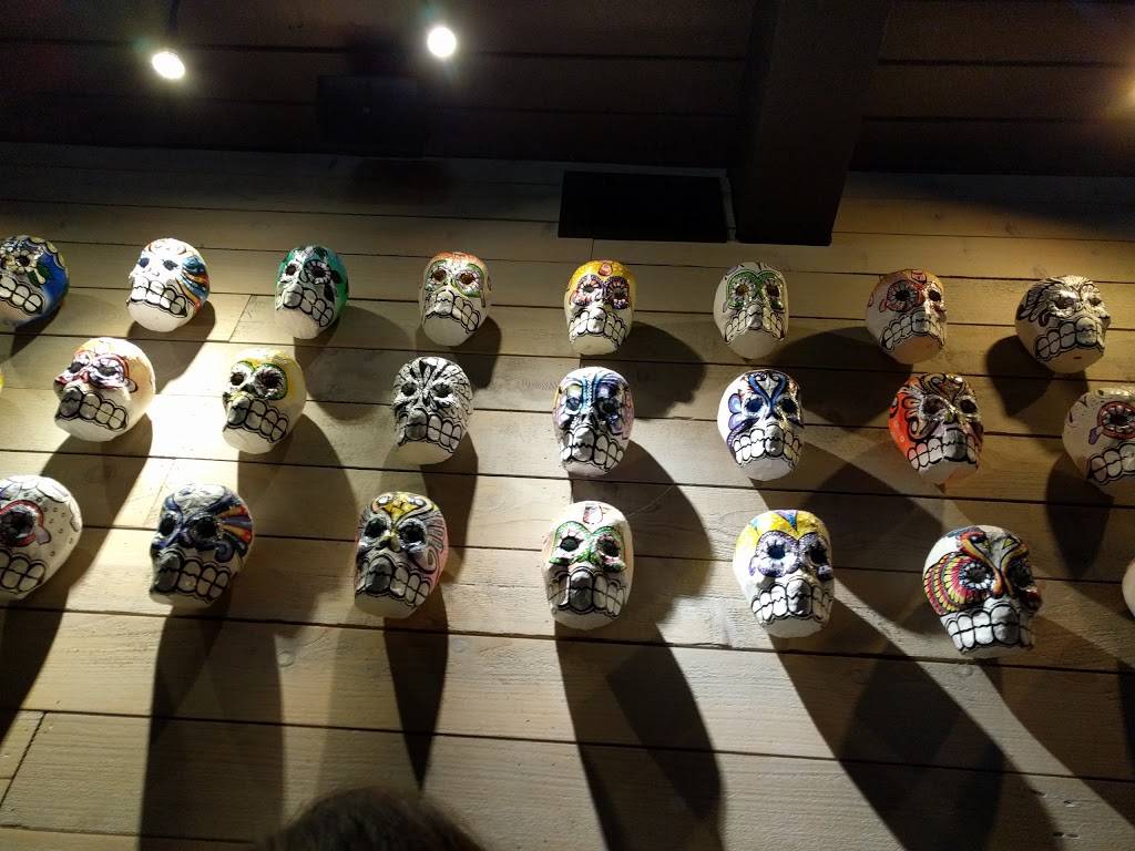 El Camion - Adentro | restaurant | 4301 Leary Way NW, Seattle, WA 98107, USA | 2067845411 OR +1 206-784-5411