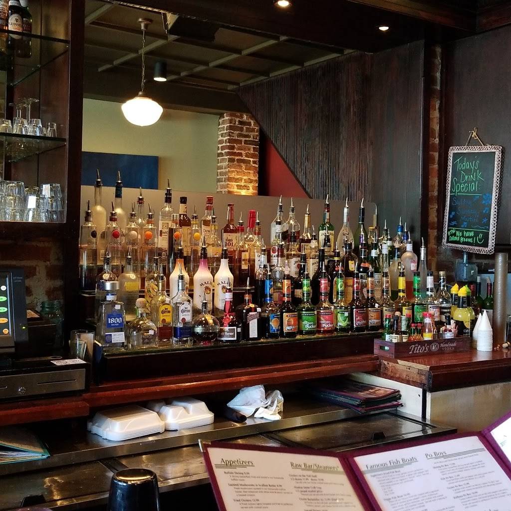 Croakers Spot | Richmond | restaurant | 1020 Hull St, Richmond, VA 23224, USA | 8042690464 OR +1 804-269-0464