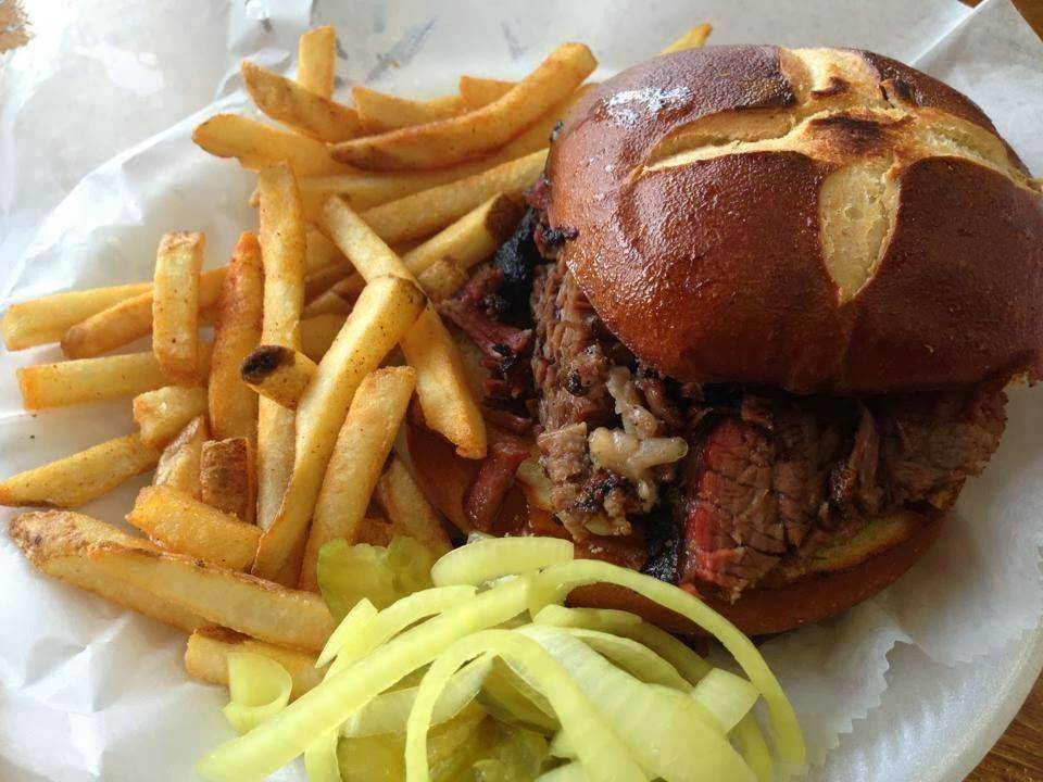 AJs Ranch Road Grill | restaurant | 205 Moore St, San Marcos, TX 78666, USA | 5126676212 OR +1 512-667-6212