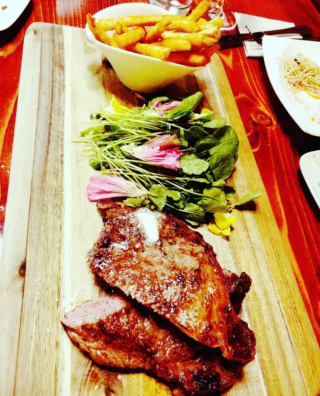 Vinum Bar | restaurant | 2025 Newpark Mall Rd, Newark, CA 94560, USA | 5102853585 OR +1 510-285-3585