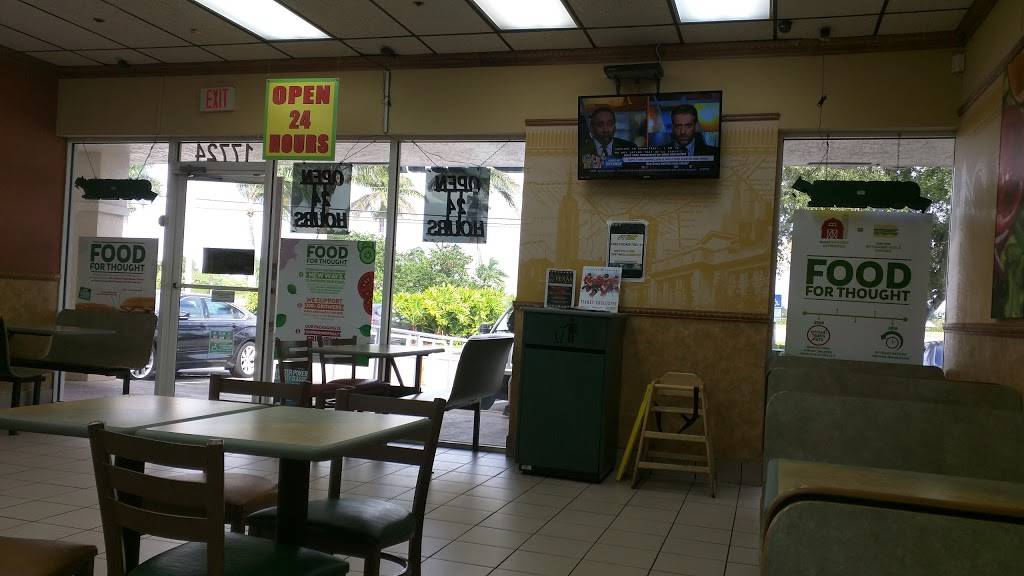 Subway | restaurant | 17724 Pines Blvd, Pembroke Pines, FL 33029, USA | 9547042529 OR +1 954-704-2529